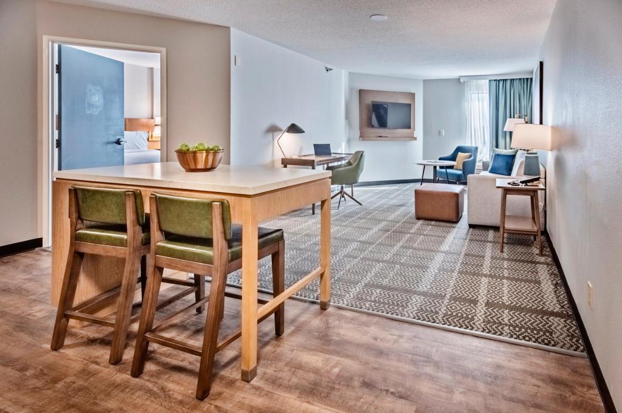 Staybridge Suites - Cedar Rapids North By Ihg Dış mekan fotoğraf
