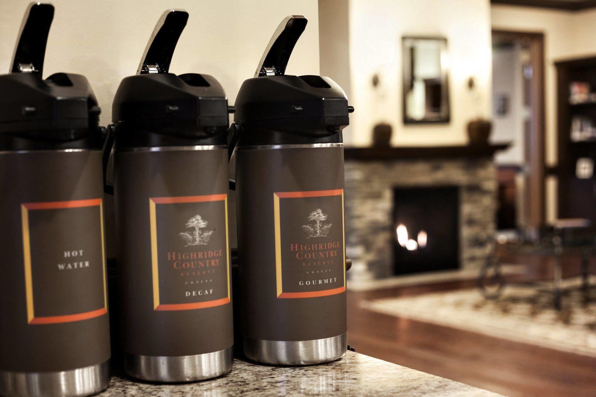 Staybridge Suites - Cedar Rapids North By Ihg Dış mekan fotoğraf